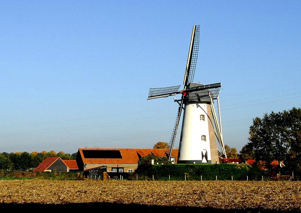 Gluren bij de Buren... op Roeven Nederweert