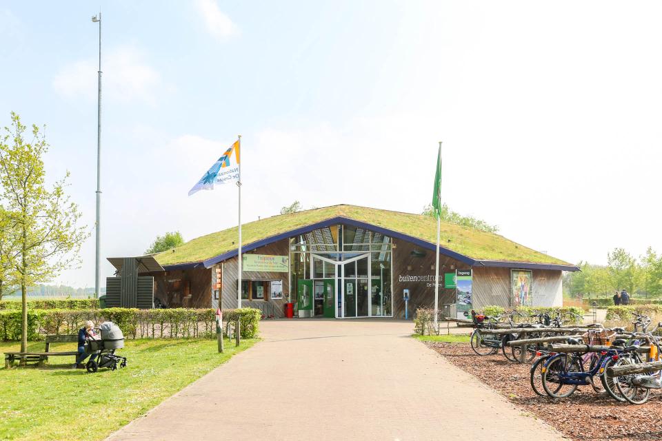 Optredens Peelpodium in mei bij buitencentrum De Pelen 
