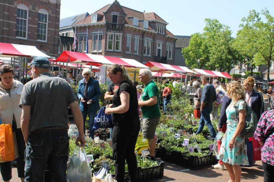 Planten- en tuinmarkt Groei & Bloei